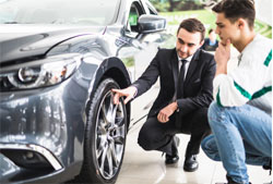 Automobile : des débouchés dans la vente, la maintenance et l'ingénierie Automobile : des débouchés dans la vente, la maintenance et l'ingénierie