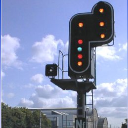 Signalisation ferroviaire : la SNCF forme des ingénieurs en alternance Signalisation ferroviaire : la SNCF forme des ingénieurs en alternance