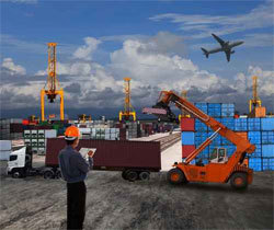 Métiers de la logistique : des débouchés dans la région du Havre Métiers de la logistique : des débouchés dans la région du Havre