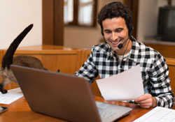Travail indépendant, télétravail, flextime... et si on travaillait autrement ? Travail indépendant, télétravail, flextime... et si on travaillait autrement ?