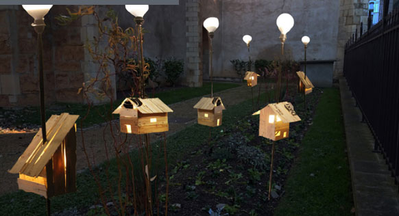 Fête des lumières 2016 : des étudiants et des lycéens s'engagent Fête des lumières 2016 : des étudiants et des lycéens s'engagent