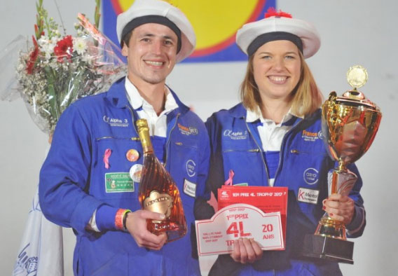 Jean Galpin et Sabine Ossonce, vainqueurs du 20ème 4L Trophy.
