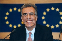 Le médiateur européen, Nikiforos Diamandouros Le médiateur européen, Nikiforos Diamandouros