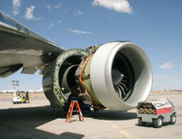Delphine, formatrice en maintenance sur A380 Delphine, formatrice en maintenance sur A380