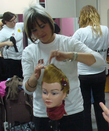 Lucie, 19 ans, en CAP coiffure Lucie, 19 ans, en CAP coiffure