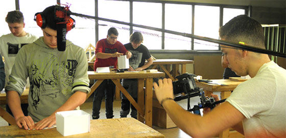 Les concours "Je filme le métier qui me plaît" et "Je filme ma formation" relancés Les concours "Je filme le métier qui me plaît" et "Je filme ma formation" relancés