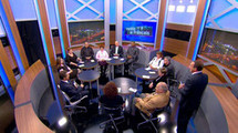 Une jeune diplômée au chômage face à Sarkozy sur TF1 Une jeune diplômée au chômage face à Sarkozy sur TF1