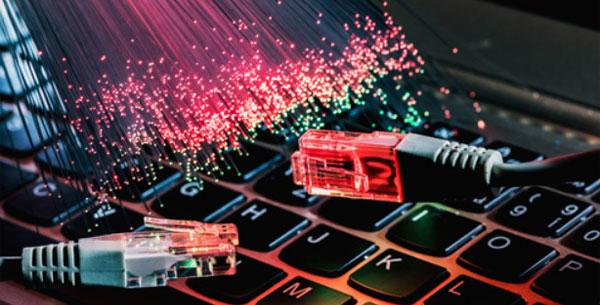 Nouvelles formations aux métiers du numérique et de la fibre pour les jeunes sans diplôme Nouvelles formations aux métiers du numérique et de la fibre pour les jeunes sans diplôme