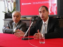 Ghassam Salamé, directeur de la nouvelle PSIA, et Richard Descoings, directeur de Science po Paris.