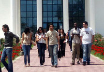 Université de Tunis-Carthage : un cadre ensoleillé mais peu de perspectives...