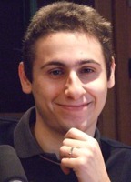 Maxime Verner, 21 ans, candidat pour 2012 Maxime Verner, 21 ans, candidat pour 2012