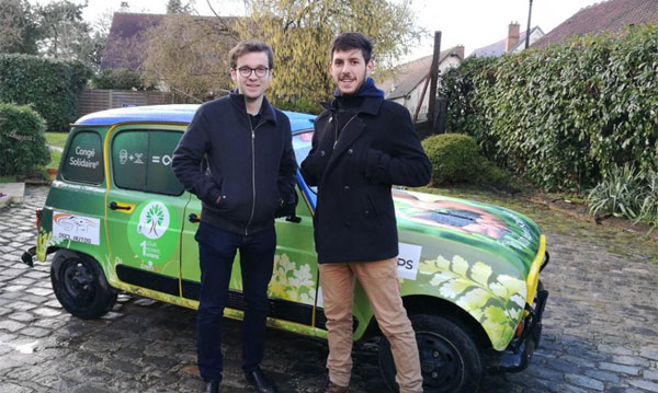 L'équipage de l'EFREI Paris, sponsorisé par "1 Jour, 1 Homme, 1 Arbre".