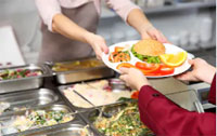 Restauration collective : 30 métiers qui recrutent pour tous les goûts Restauration collective : 30 métiers qui recrutent pour tous les goûts