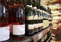 Les interdictions de vente d'alcool la nuit s'étendent Les interdictions de vente d'alcool la nuit s'étendent
