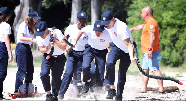 Un exercice de secourisme au centre SNU du Morbihan Photo : Twitter @prefet56