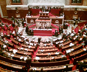 Mariage pour tous : le débat fait rage à l'Assemblée Mariage pour tous : le débat fait rage à l'Assemblée