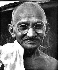 Gandhi, photo : wikipedia Gandhi, photo : wikipedia