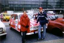 4L Trophy 2007 : les photos du départ à la Défense