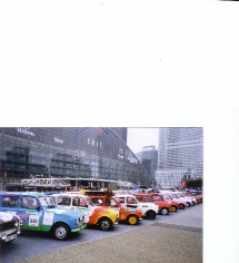 4L Trophy 2007 : les photos du départ à la Défense