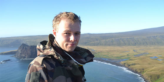 Brieuc Crenan, lors de son service civique sur l'île subantarctique de Crozet. Photo : G. Lemonnier.