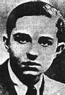 Guy Môquet fut fusillé à 17 ans par les Allemands. Guy Môquet fut fusillé à 17 ans par les Allemands.