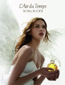 La top model Elise Crombez sur une pub. La top model Elise Crombez sur une pub.