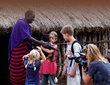 La présence des enfants permet de passer de la peur à la confiance. La présence des enfants permet de passer de la peur à la confiance.
