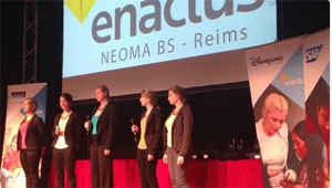 NEOMA BS Reims présente son projet lors de la grande finale.