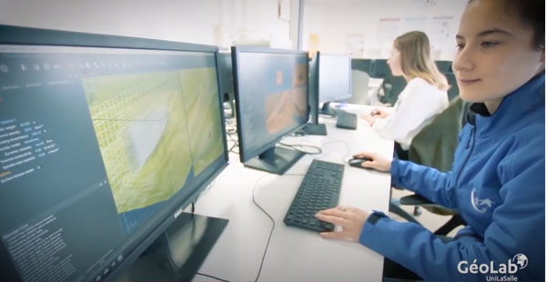 Etudiants en géosciences à UniLaSalle : au coeur des grands enjeux pour la planète Etudiants en géosciences à UniLaSalle : au coeur des grands enjeux pour la planète