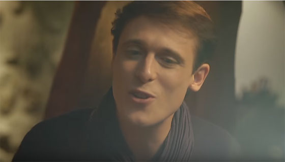 Grégory Turpin : il aime Dieu et il le chante Grégory Turpin : il aime Dieu et il le chante