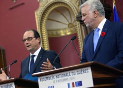 François Hollande et Philippe Couillard, le Premier ministre québécois. © Elysée