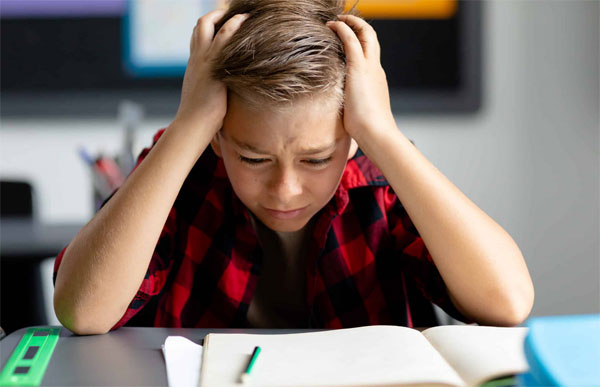Phobie scolaire : mieux la comprendre pour mieux l'accompagner Phobie scolaire : mieux la comprendre pour mieux l'accompagner