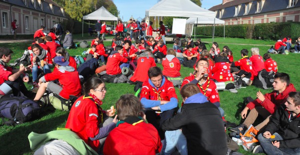 You're up : 15 000 jeunes scouts européens rassemblés à Strasbourg