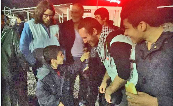 Jean-Nicolas au cours de sa mission auprès des enfants migrants (DR) Jean-Nicolas au cours de sa mission auprès des enfants migrants (DR)