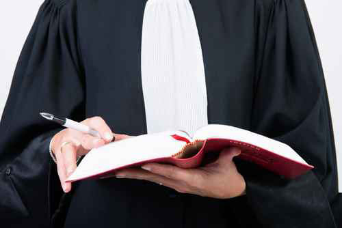 L'examen d'entrée en écoles d'avocats réformé L'examen d'entrée en écoles d'avocats réformé