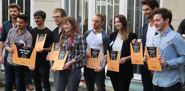 Les lauréats du Grand Prix du jury pour leur film de fin d'études. Crédit : ISART DIGITAL