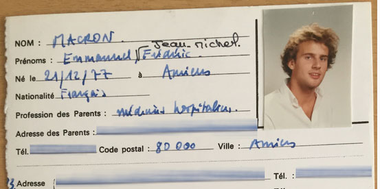 Photo du bulletin scolaire de l'étudiant Emmanuel Macrain publié par Sciences Po Paris. Photo du bulletin scolaire de l'étudiant Emmanuel Macrain publié par Sciences Po Paris.