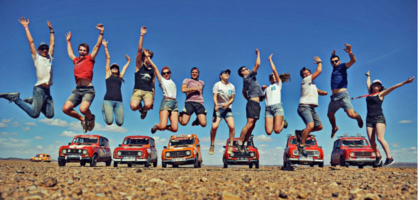 4L Trophy 2019 : ils roulent pour une école, une cause ou un métier 4L Trophy 2019 : ils roulent pour une école, une cause ou un métier