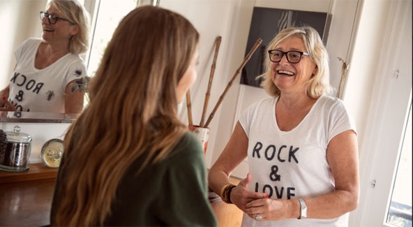 Sandra, hôte d'une étudiante via la plateforme Colette © DR / Colette Sandra, hôte d'une étudiante via la plateforme Colette © DR / Colette