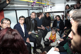 Visite de François Chérèque et de Valérie Fourneyron au bus-abri des Enfants du canal.