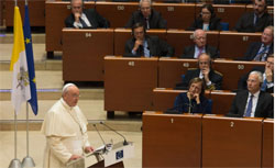 Le pape à Strasbourg : fonder l'Europe sur l'homme et non l'économie Le pape à Strasbourg : fonder l'Europe sur l'homme et non l'économie