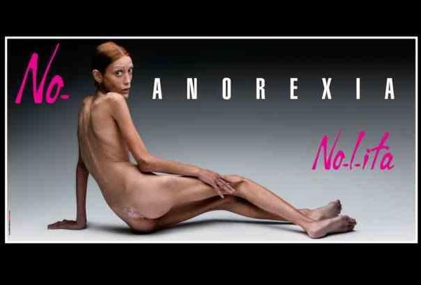La campagne pour dénoncer l'anorexie lancée en Italie par la marque Nolita et le photographe Oliviero Toscani