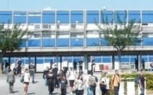 Mort de l'enseignante qui s'est immolée par le feu à Béziers
