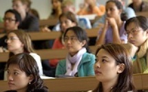 Fusion grandes écoles-universités : plus de 60% d'étudiants et de recruteurs sont pour