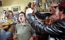 La Grande-Bretagne veut s'attaquer au "binge drinking" en taxant les bières fortes