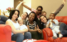 Six filles et deux bébés : une colocation solidaire pleine de vie