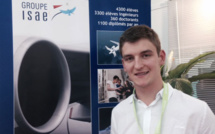 Etudiants en école d'ingénieurs aéronautique  Etudiants en école d'ingénieurs aéronautique